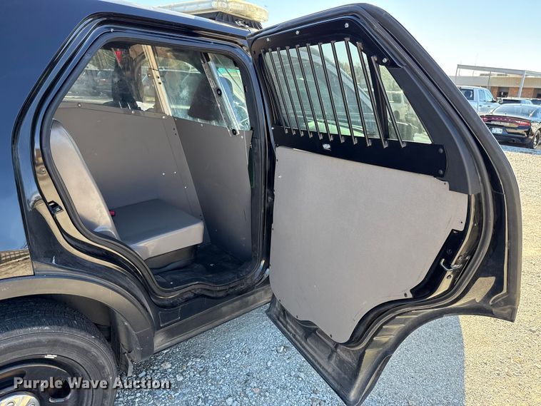 image for item HI9372 2016 Ford Explorer Police Interceptor SUV