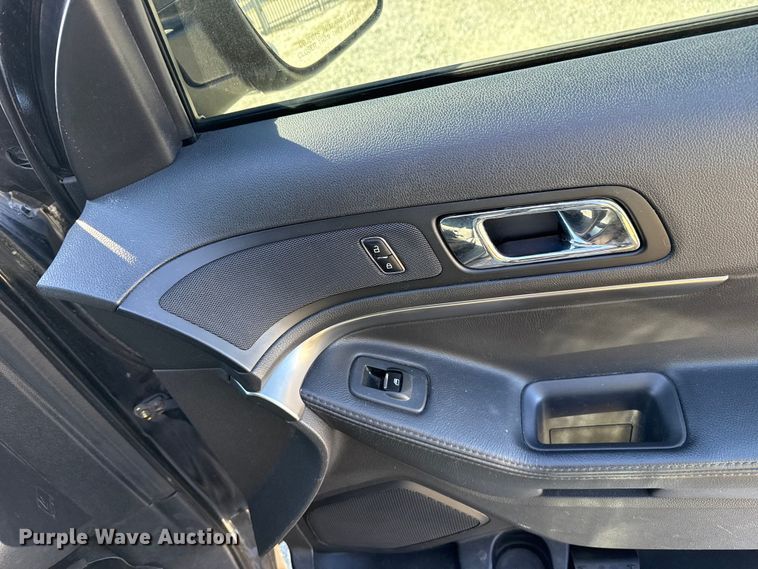 image for item HI9373 2016 Ford Explorer Police Interceptor SUV