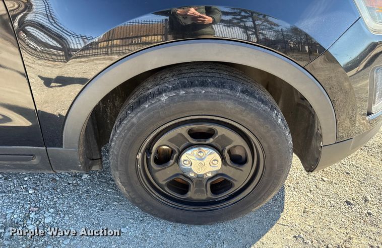 image for item HI9373 2016 Ford Explorer Police Interceptor SUV