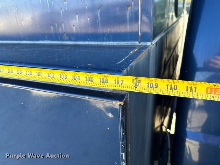 image for item HI9374 2008 Ford F350 Super Duty Crew Cab utility bed pickup truck