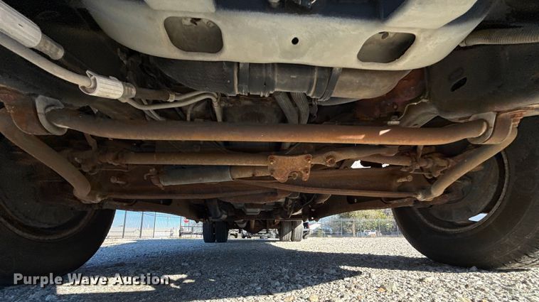 image for item HI9374 2008 Ford F350 Super Duty Crew Cab utility bed pickup truck