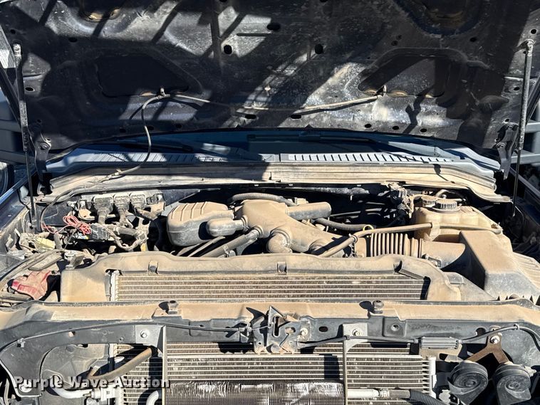 image for item HI9374 2008 Ford F350 Super Duty Crew Cab utility bed pickup truck