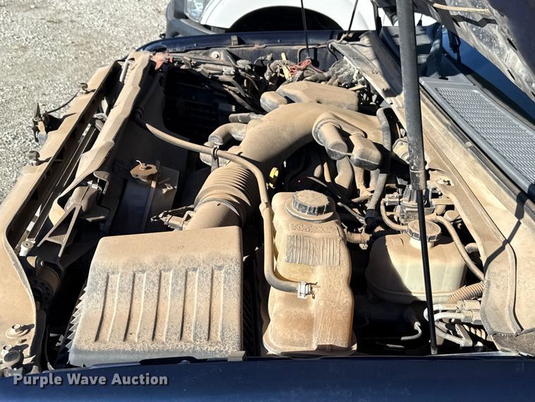 image for item HI9374 2008 Ford F350 Super Duty Crew Cab utility bed pickup truck