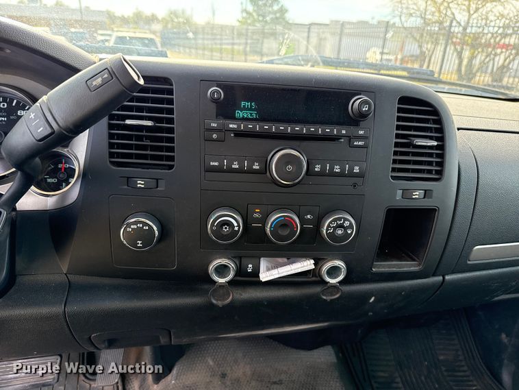 image for item HI9375 2012 Chevrolet Silverado 1500 Crew Cab pickup truck