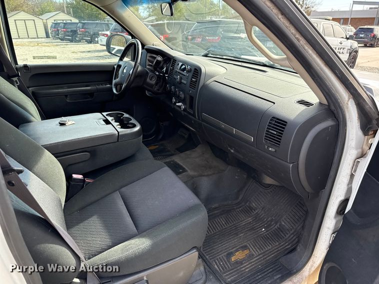 image for item HI9375 2012 Chevrolet Silverado 1500 Crew Cab pickup truck