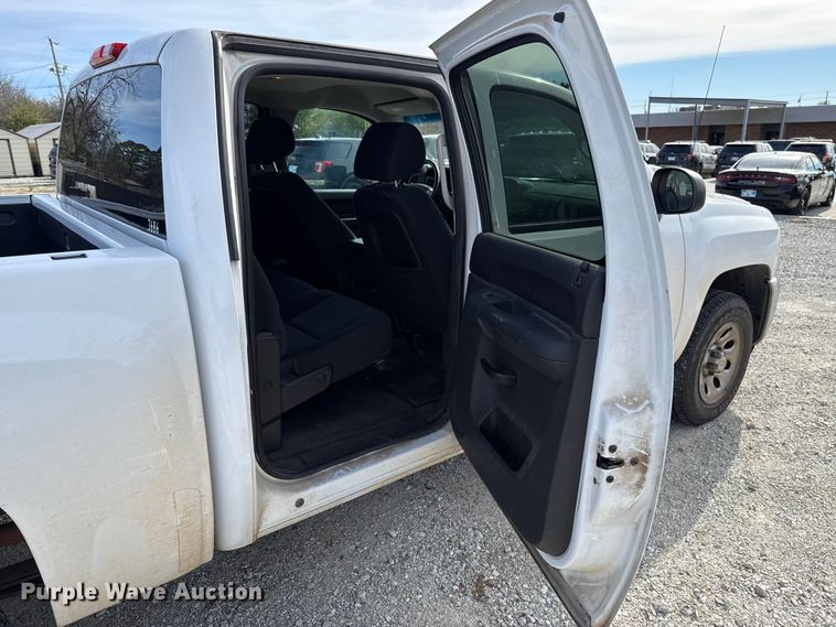 image for item HI9375 2012 Chevrolet Silverado 1500 Crew Cab pickup truck