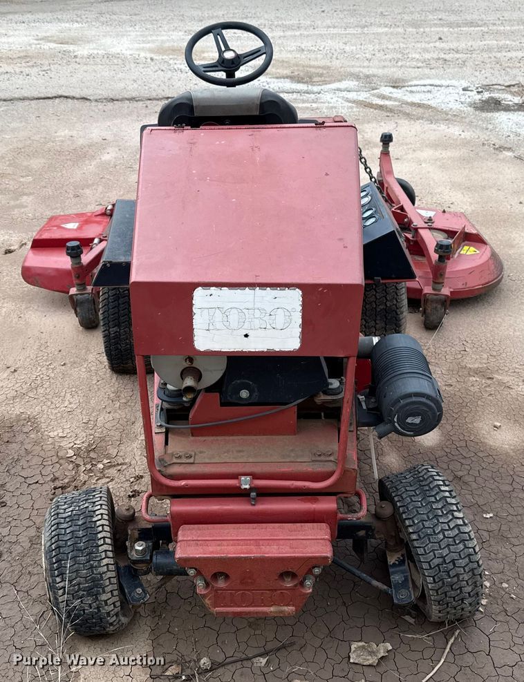 image for item HI9379 Toro Groundsmaster 328-D lawn mower