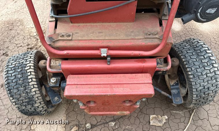 image for item HI9379 Toro Groundsmaster 328-D lawn mower