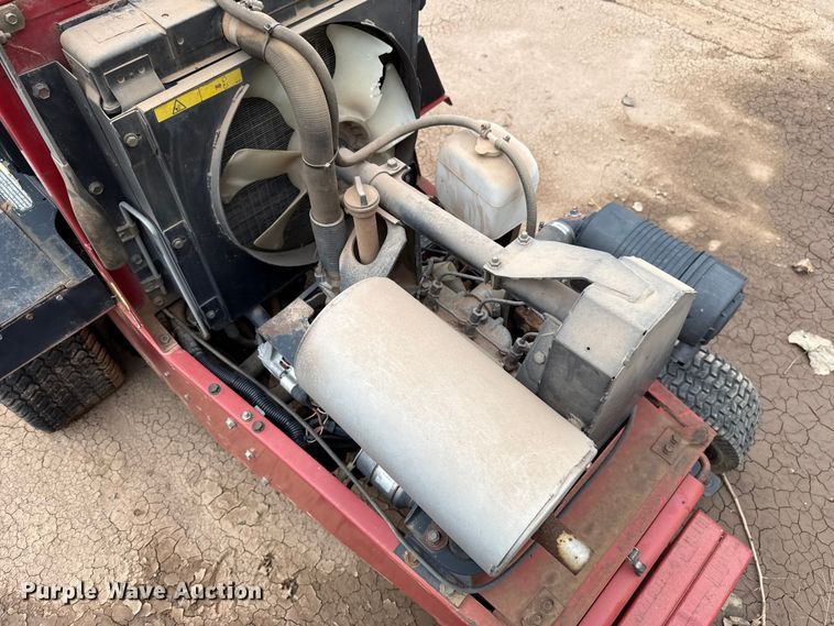 image for item HI9379 Toro Groundsmaster 328-D lawn mower