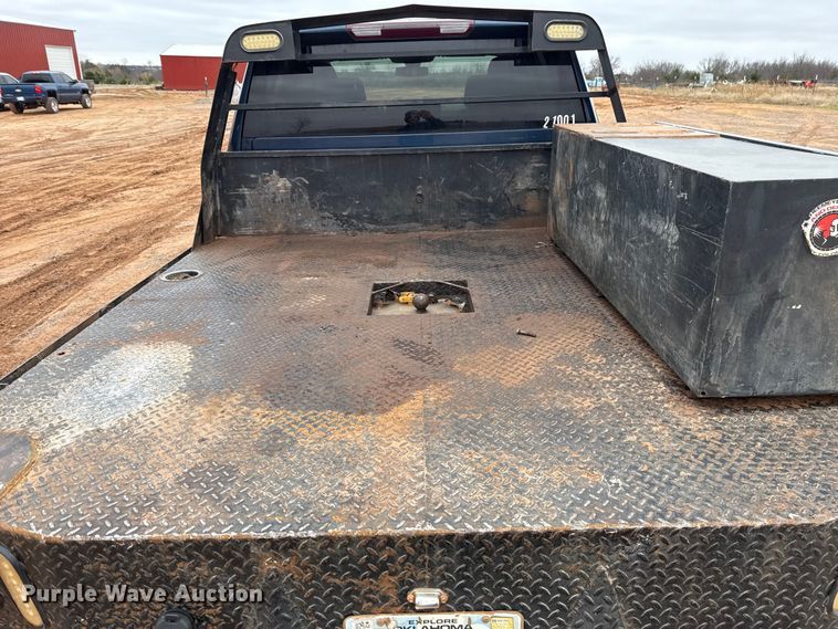 image for item HI9397 2021 Chevrolet Silverado 2500HD Crew Cab flatbed pickup truck