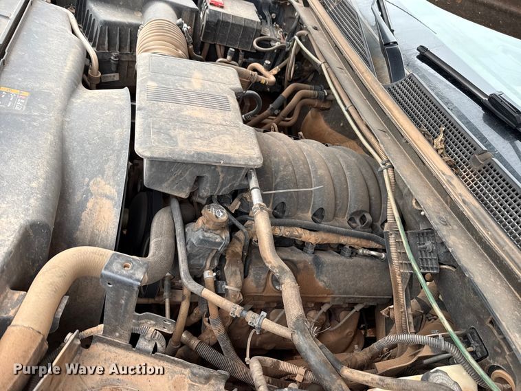 image for item HI9397 2021 Chevrolet Silverado 2500HD Crew Cab flatbed pickup truck