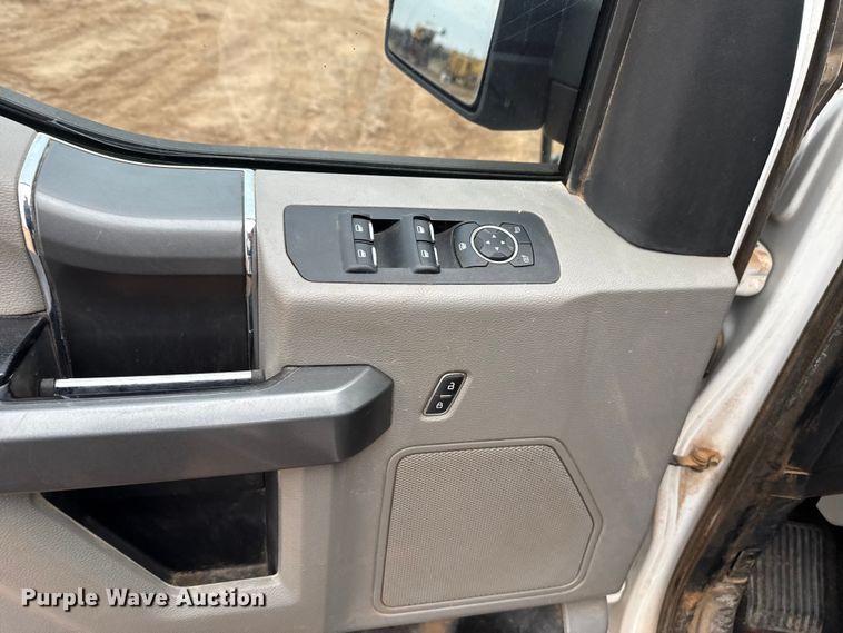 image for item HI9398 2018 Ford F150 SuperCrew pickup truck