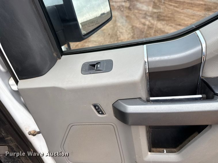 image for item HI9398 2018 Ford F150 SuperCrew pickup truck