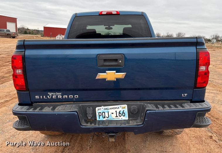 image for item HI9399 2018 Chevrolet Silverado 1500 Crew Cab pickup truck