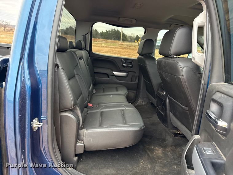 image for item HI9399 2018 Chevrolet Silverado 1500 Crew Cab pickup truck