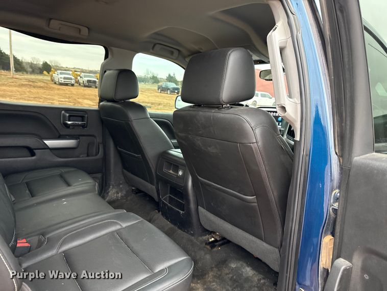 image for item HI9399 2018 Chevrolet Silverado 1500 Crew Cab pickup truck