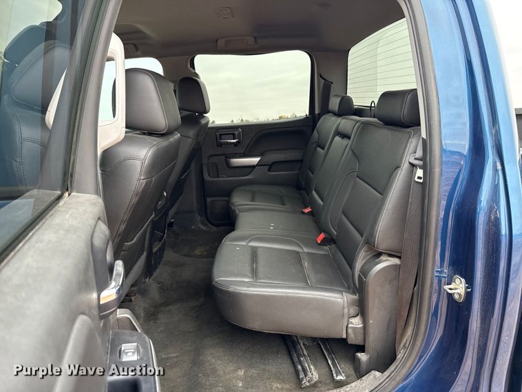 image for item HI9399 2018 Chevrolet Silverado 1500 Crew Cab pickup truck