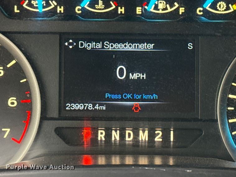 image for item HI9400 2015 Ford F150 SuperCrew pickup truck