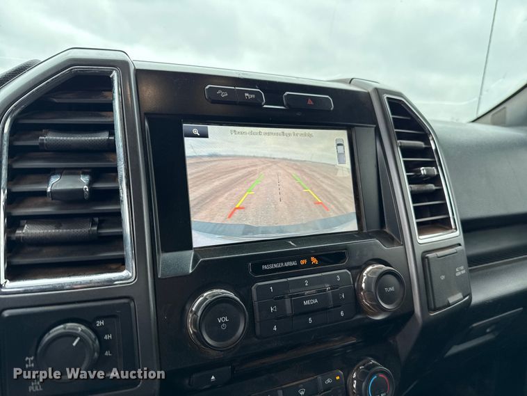 image for item HI9400 2015 Ford F150 SuperCrew pickup truck