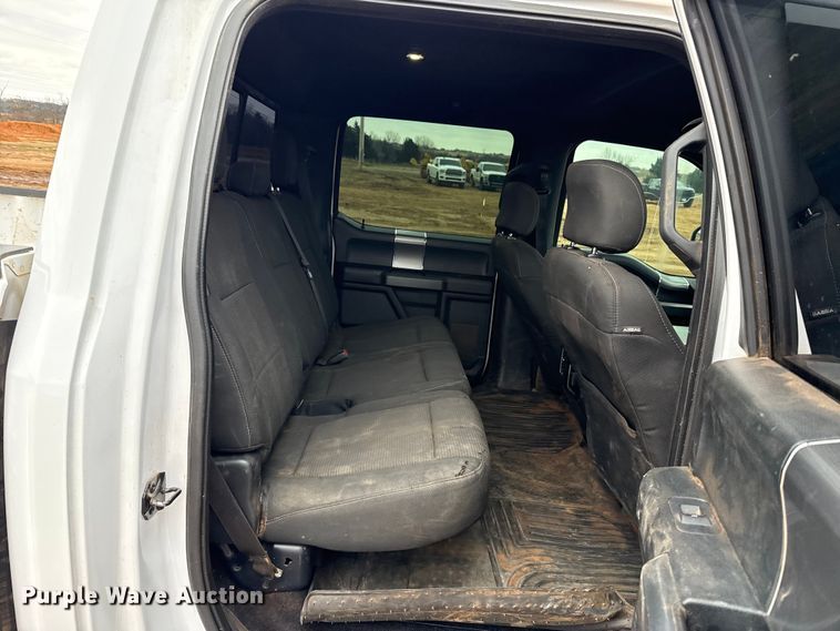 image for item HI9400 2015 Ford F150 SuperCrew pickup truck