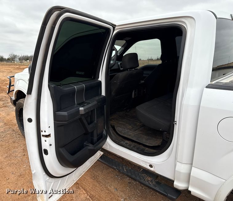 image for item HI9400 2015 Ford F150 SuperCrew pickup truck