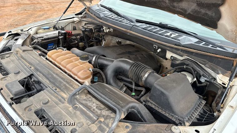 image for item HI9400 2015 Ford F150 SuperCrew pickup truck