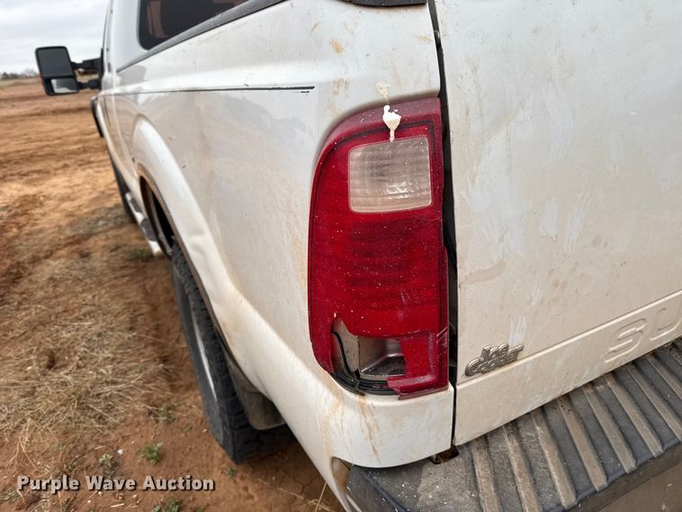 image for item HI9401 2012 Ford F250 Super Duty SuperCab pickup truck