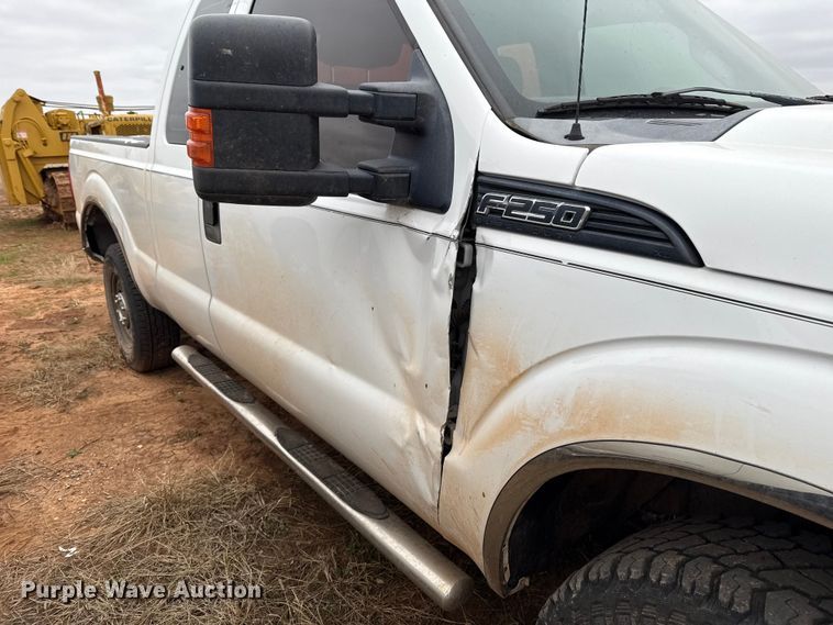 image for item HI9401 2012 Ford F250 Super Duty SuperCab pickup truck