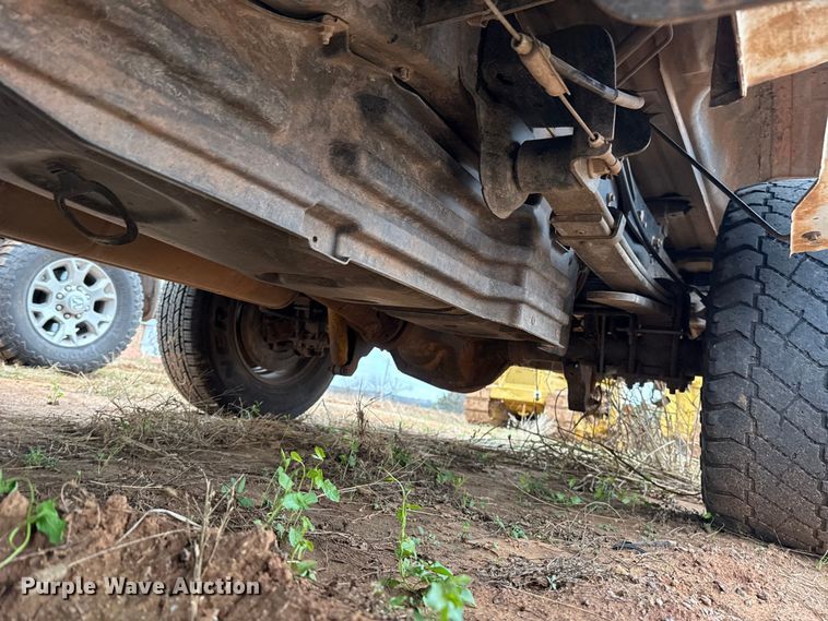 image for item HI9401 2012 Ford F250 Super Duty SuperCab pickup truck