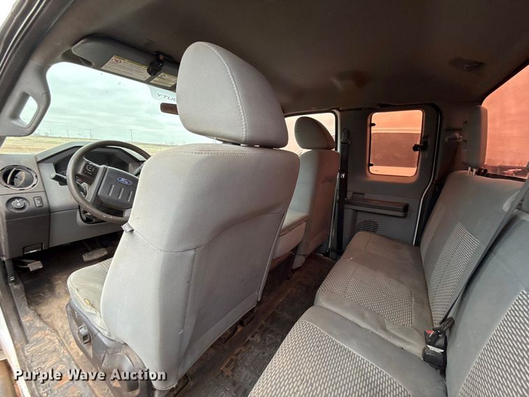 image for item HI9401 2012 Ford F250 Super Duty SuperCab pickup truck