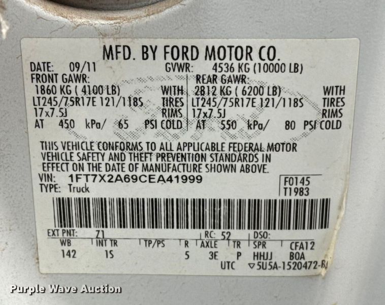 image for item HI9401 2012 Ford F250 Super Duty SuperCab pickup truck