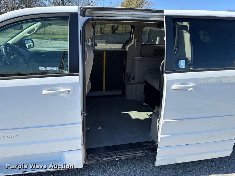image for item HI9403 2017 Dodge Grand Caravan handicap accessible van