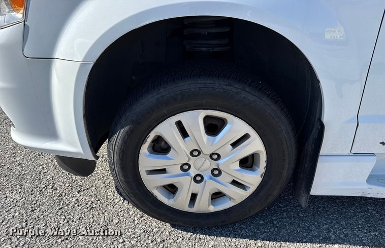 image for item HI9403 2017 Dodge Grand Caravan handicap accessible van
