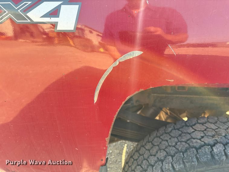 image for item IE9190 2011 Chevrolet Silverado 3500HD Crew Cab pickup truck