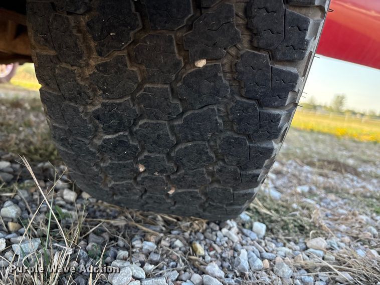 image for item IE9190 2011 Chevrolet Silverado 3500HD Crew Cab pickup truck