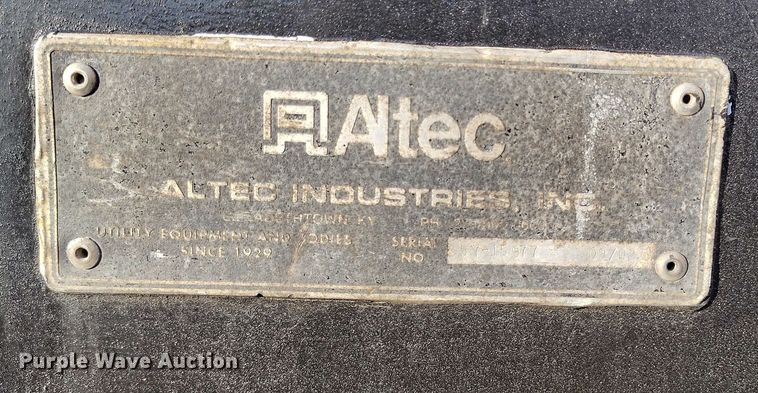 image for item IH9356 2002 Ford F550 Super Duty bucket truck