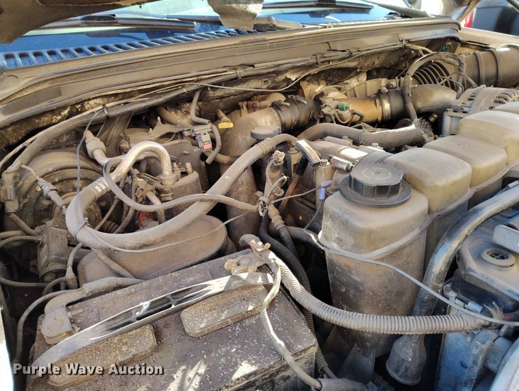 image for item IH9356 2002 Ford F550 Super Duty bucket truck