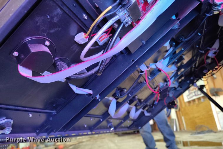 image for item IH9357 (2) DCI message boards