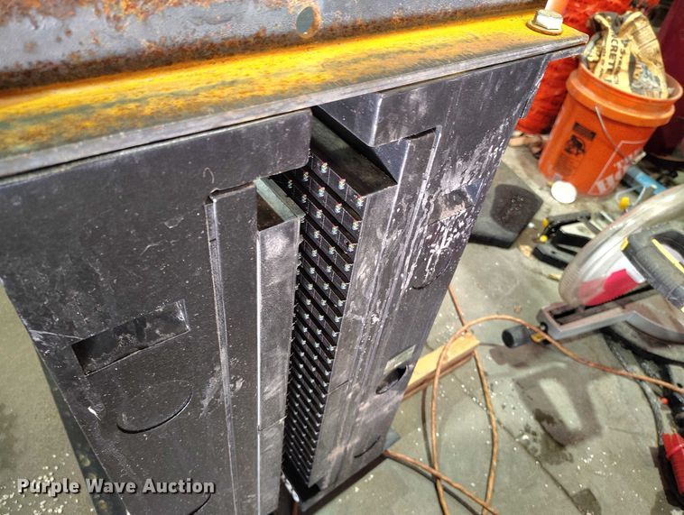 image for item IH9358 (2) DCI message boards