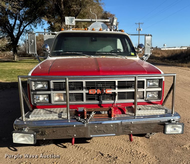 image for item NA9879 1983 GMC Sierra Classic 3500 brush fire truck