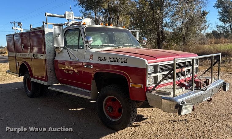 image for item NA9879 1983 GMC Sierra Classic 3500 brush fire truck