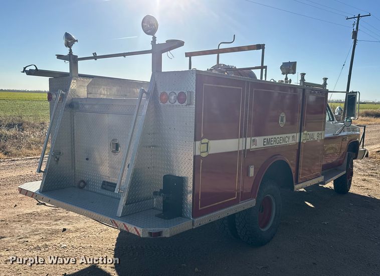 image for item NA9879 1983 GMC Sierra Classic 3500 brush fire truck