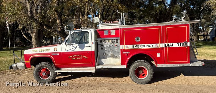 image for item NA9879 1983 GMC Sierra Classic 3500 brush fire truck