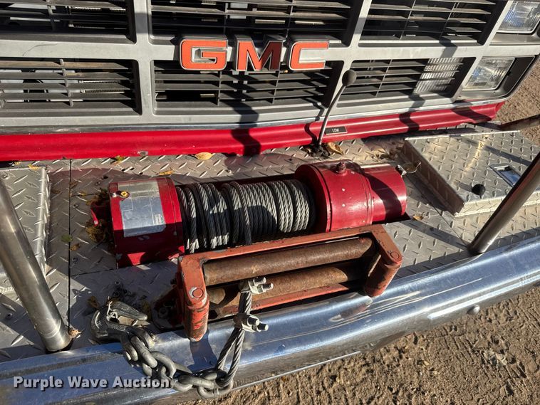 image for item NA9879 1983 GMC Sierra Classic 3500 brush fire truck