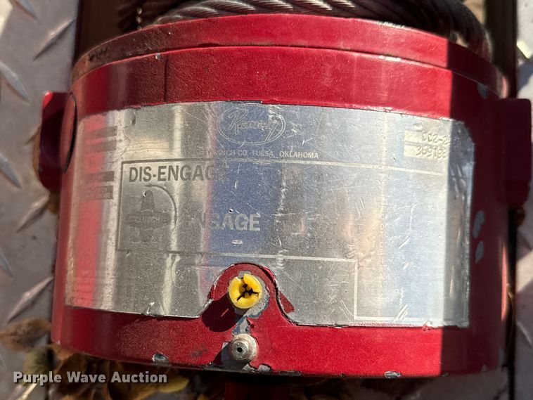 image for item NA9879 1983 GMC Sierra Classic 3500 brush fire truck