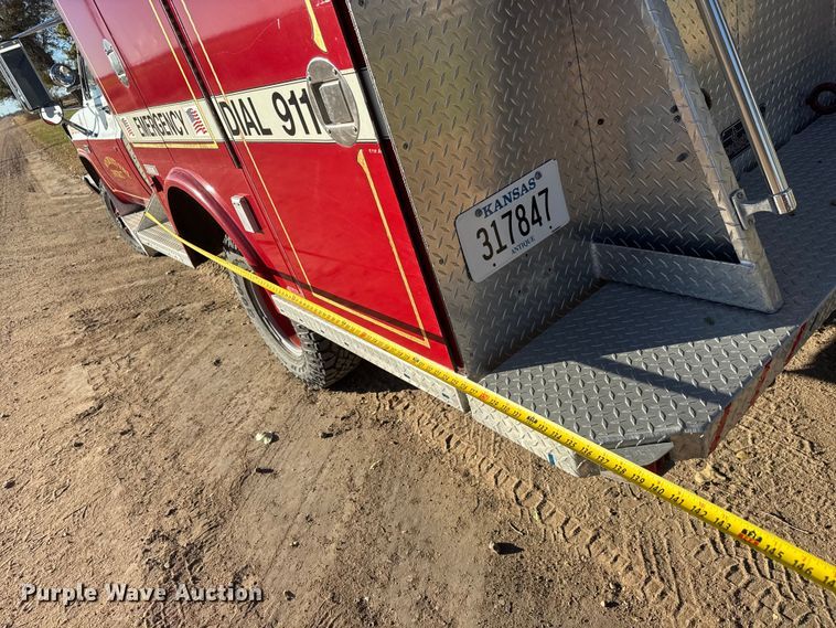 image for item NA9879 1983 GMC Sierra Classic 3500 brush fire truck