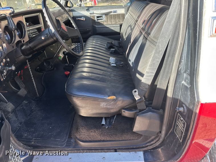 image for item NA9879 1983 GMC Sierra Classic 3500 brush fire truck