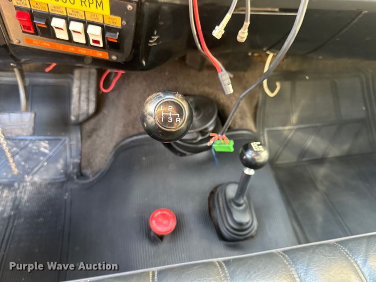 image for item NA9879 1983 GMC Sierra Classic 3500 brush fire truck