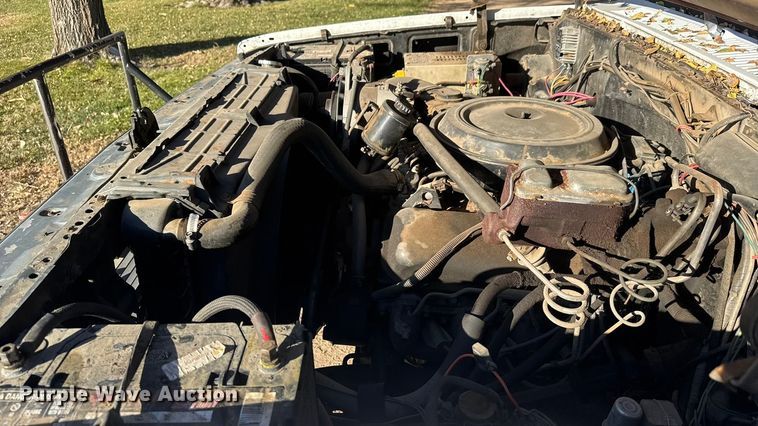 image for item NA9879 1983 GMC Sierra Classic 3500 brush fire truck