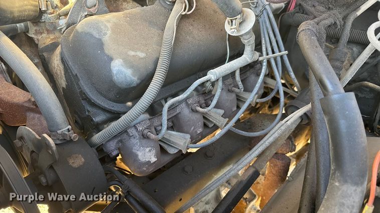 image for item NA9879 1983 GMC Sierra Classic 3500 brush fire truck